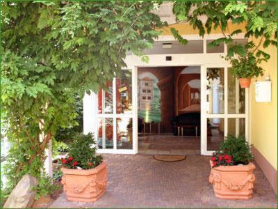 Haus Am Park Hotel Bad Hersfeld Exterior photo